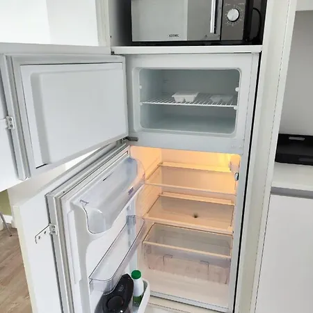 Gezellig Op Het Bruisende Zuid. アパート *